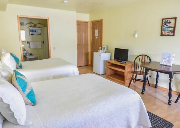 Sea Treasures Inn